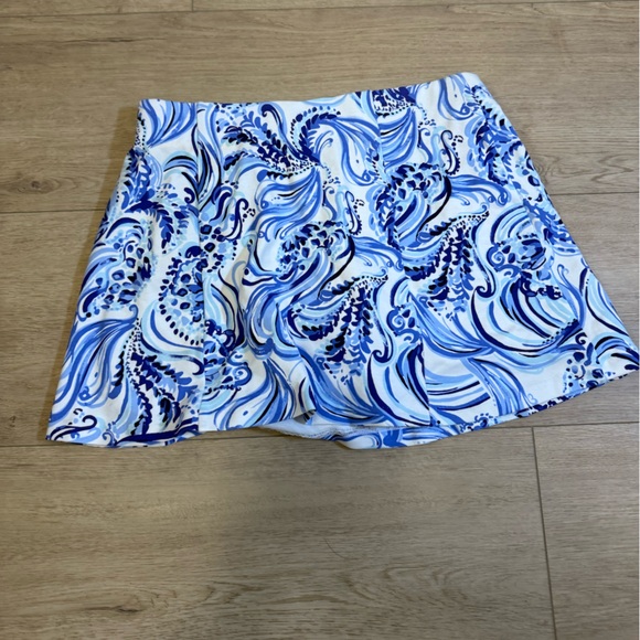Lilly Pulitzer Madison skort in the‎ Resort White Don't Be Jelly Small - Picture 7 of 9